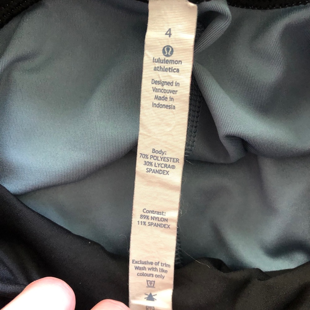 Lululemon Running In The City Blue Mesh Panels 7/8 Workout Leggings - Picture 9 of 12
